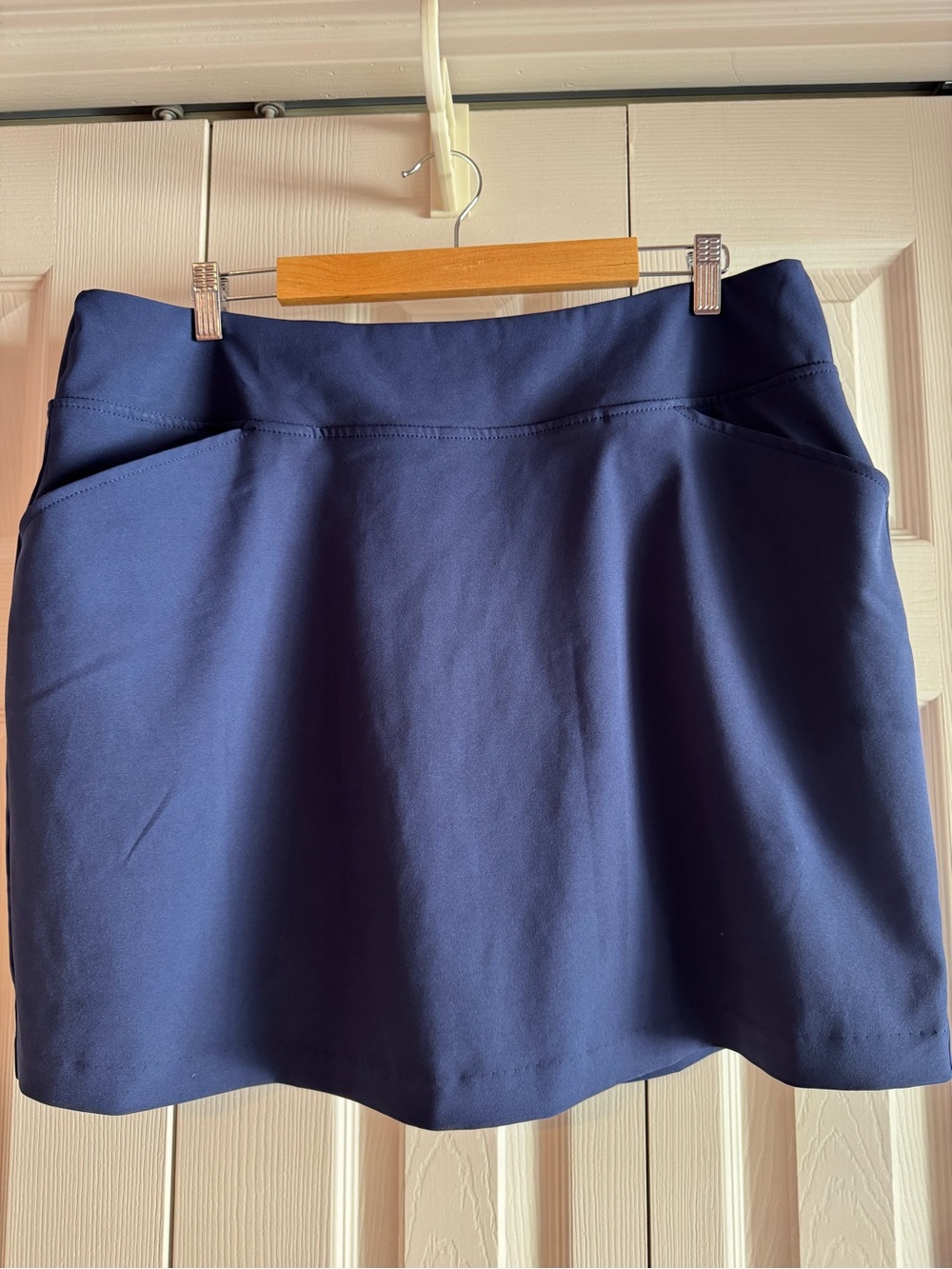 EUC LILLY PULITZER Monica Skort TRUE NAVY UPF 50+ Size 16, Luxletic, 17”